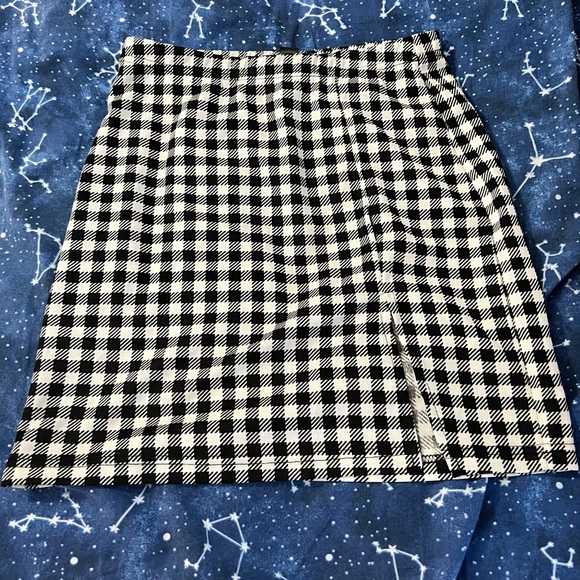 NWOT Shein Black & White Checker Print Mini Skirt - Picture 1 of 5
